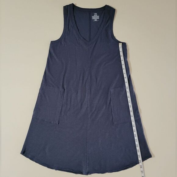 Secret Treasures Charcoal Gray Vneck A-line Tank Chemise - Picture 8 of 12